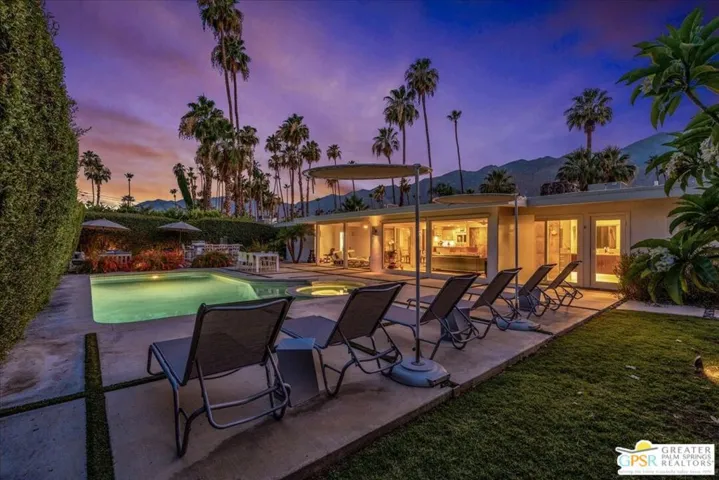 1250 S Paseo De Marcia, Palm Springs, California 92264