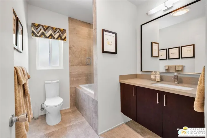 1250 S Paseo De Marcia, Palm Springs, California 92264