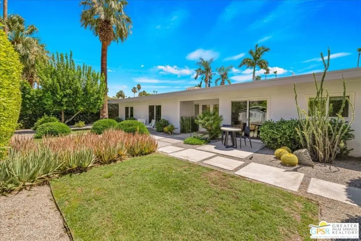 1250 S Paseo De Marcia, Palm Springs, California 92264