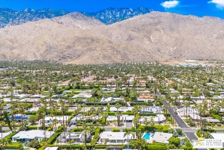 1250 S Paseo De Marcia, Palm Springs, California 92264