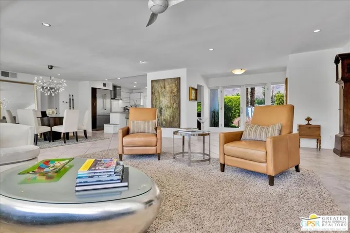 1250 S Paseo De Marcia, Palm Springs, California 92264