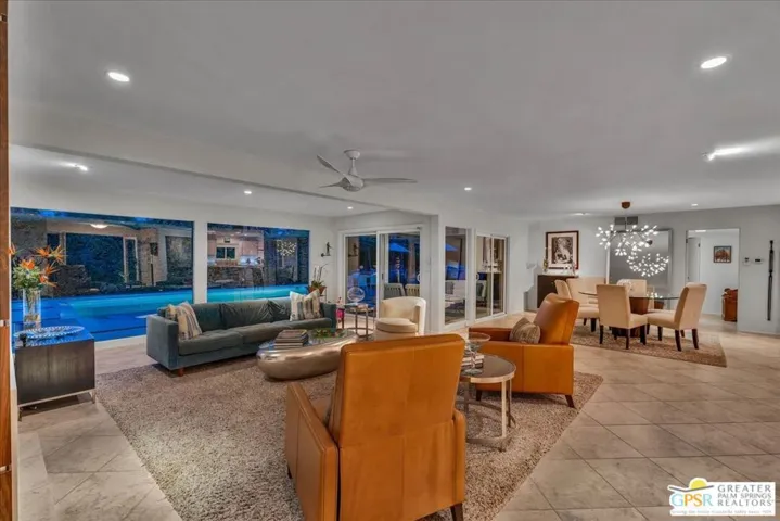 1250 S Paseo De Marcia, Palm Springs, California 92264