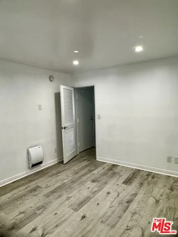 22 Navy Street 103, Venice, California 90291