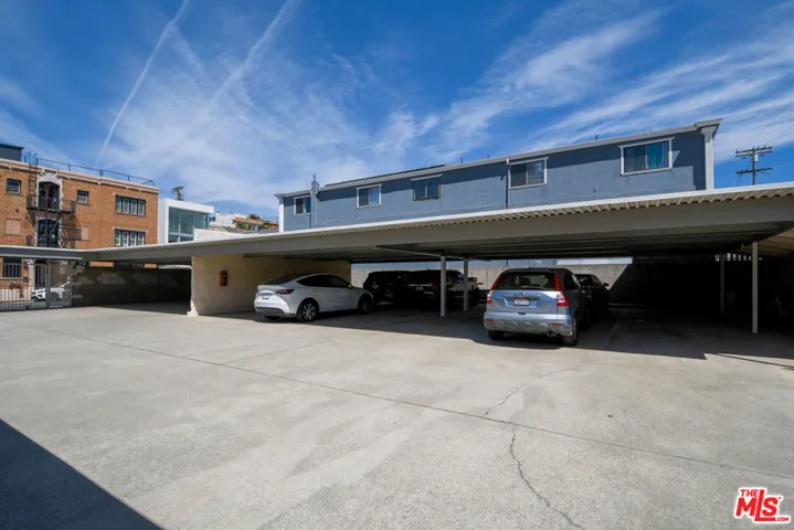 22 Navy Street 103, Venice, California 90291