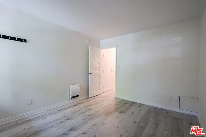 22 Navy Street 103, Venice, California 90291