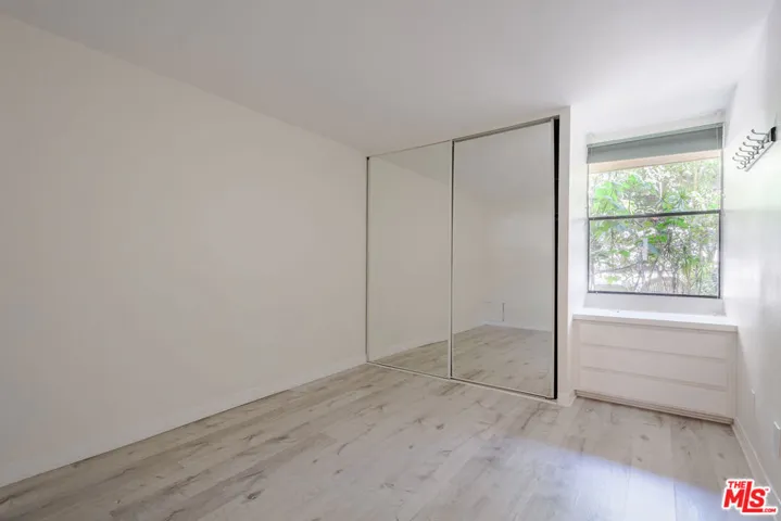 22 Navy Street 103, Venice, California 90291