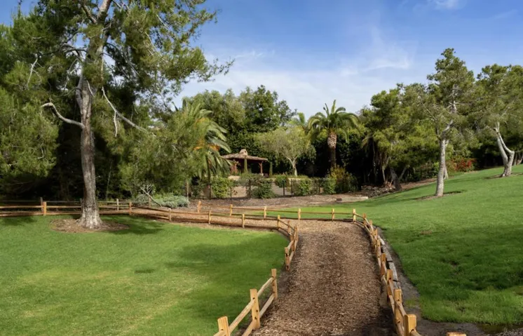 16653 Avenida Molino Viejo, Rancho Santa Fe, California 92067