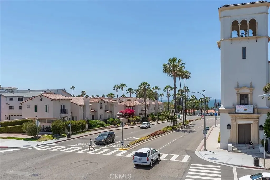 Ocean & Neighborhood View