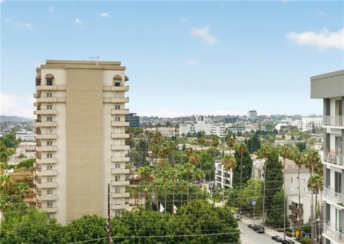100 S Doheny Drive 1105, Los Angeles, California 90048