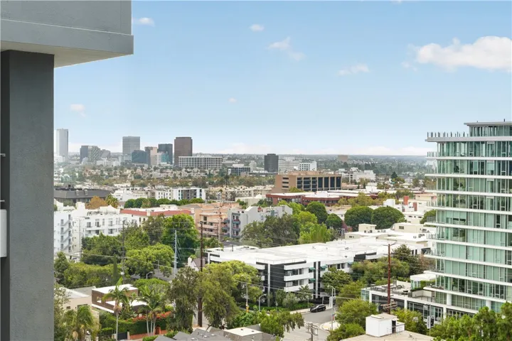 100 S Doheny Drive 1105, Los Angeles, California 90048