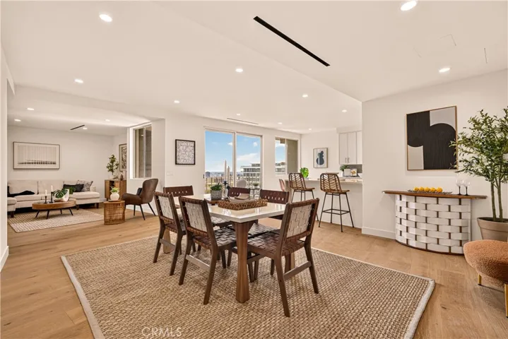 100 S Doheny Drive 1105, Los Angeles, California 90048