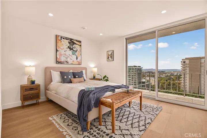 100 S Doheny Drive 1105, Los Angeles, California 90048