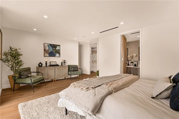 100 S Doheny Drive 1105, Los Angeles, California 90048