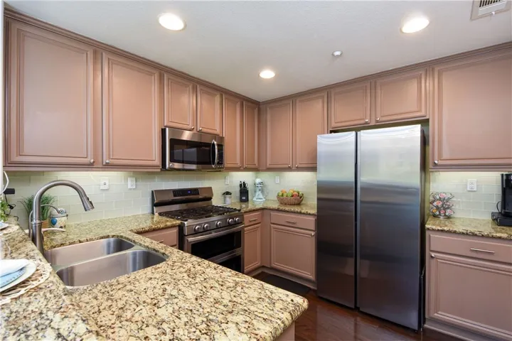 44942 Bellflower, Temecula, California 92592