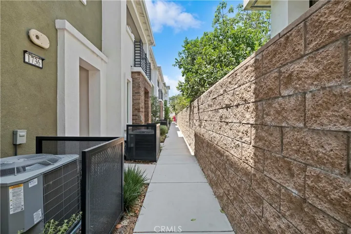 1750 Cayton Loop, West Covina, California 91790