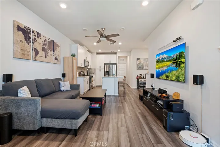 1750 Cayton Loop, West Covina, California 91790