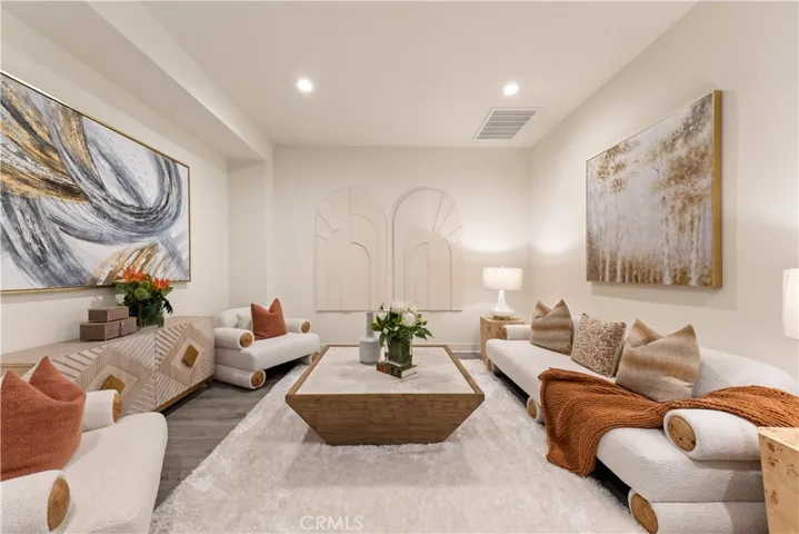 119 Nest Pine, Irvine, California 92602