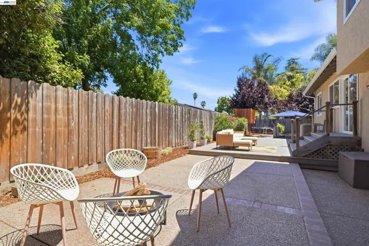 241 Garnet Drive, Livermore, California 94550-5135