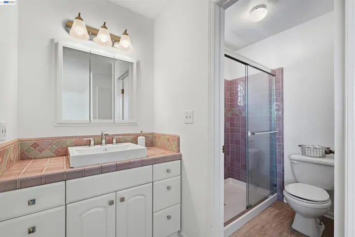 241 Garnet Drive, Livermore, California 94550-5135