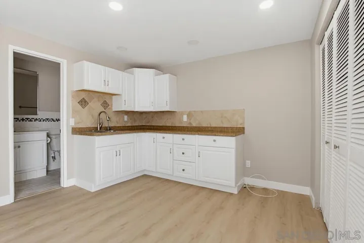 Studio/Study/Office