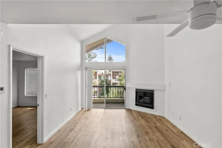 5500 Owensmouth Avenue 317, Woodland Hills, California 91367