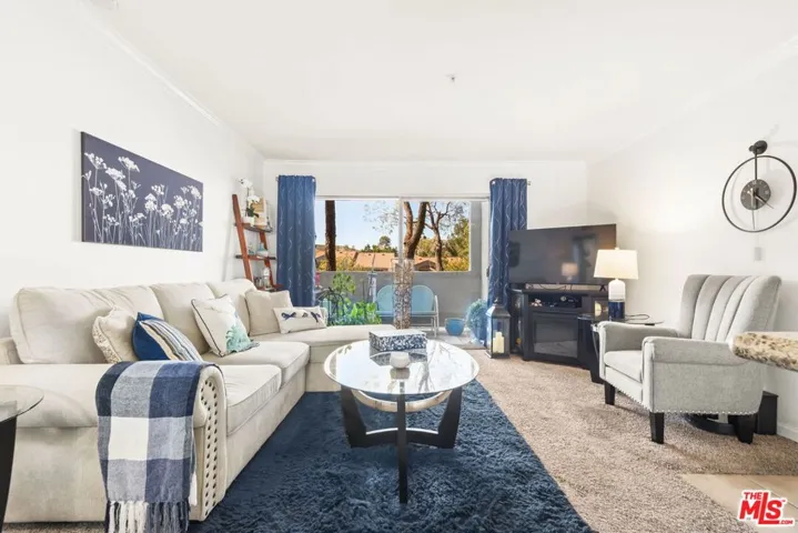 1035 La Terraza Circle 103, Corona, California 92879