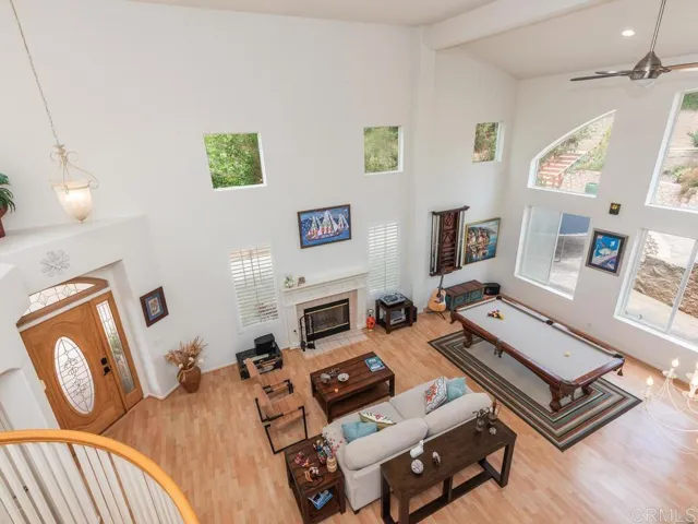 502 Kristen Court, Encinitas, California 92024