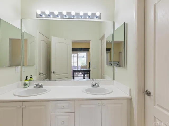 502 Kristen Court, Encinitas, California 92024