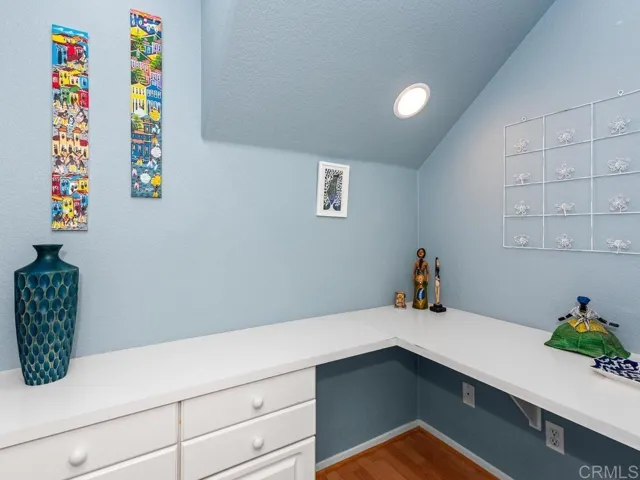 502 Kristen Court, Encinitas, California 92024