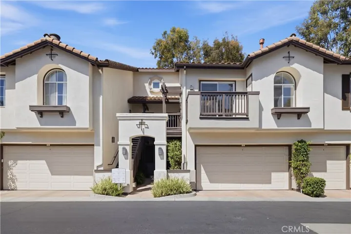 2960 Champion 805, Tustin, California 92782