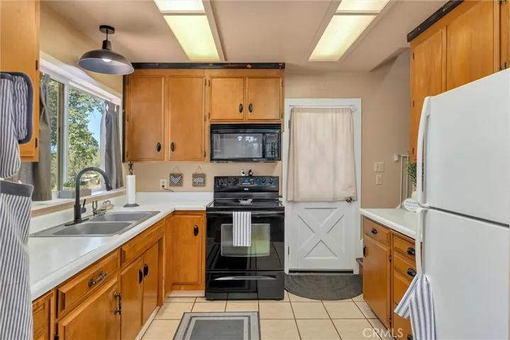 3463 Cherokee Road, Oroville, California 95965