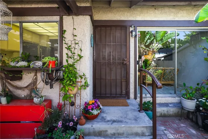Front door entry has a security screen.