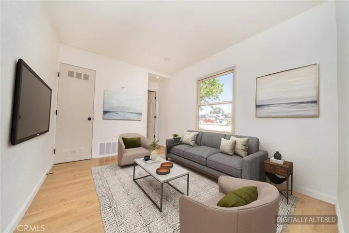Bonus Room (Disclaimer: Some images have been digitally enhanced with virtual staging to illustrate potential room layouts and furnishings. Actual property condition and features may vary. Buyer to verify all information independently).