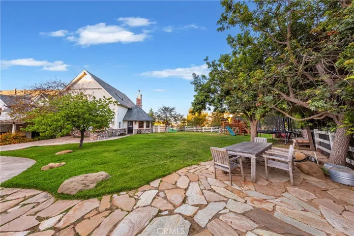 85 Saddlebow, Bell Canyon, California 91307