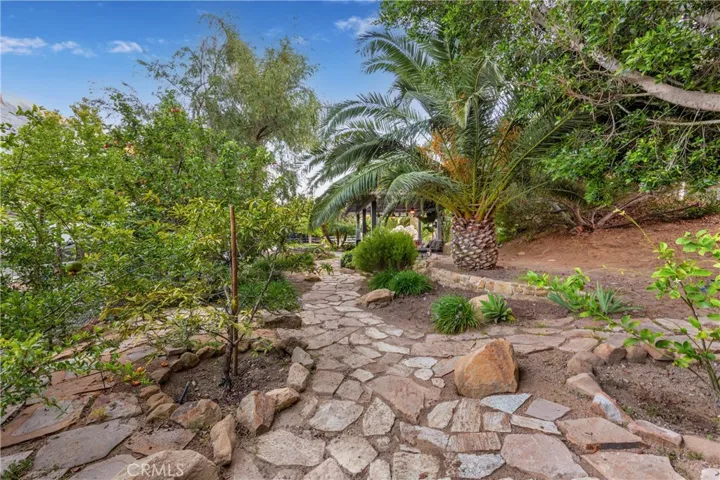 85 Saddlebow, Bell Canyon, California 91307