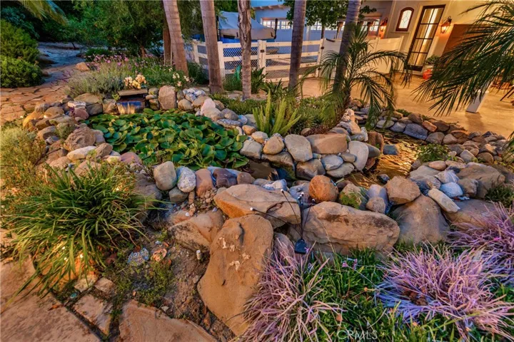 85 Saddlebow, Bell Canyon, California 91307