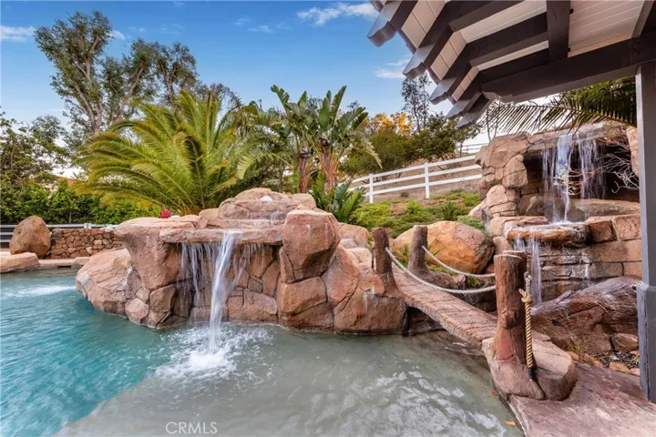 85 Saddlebow, Bell Canyon, California 91307