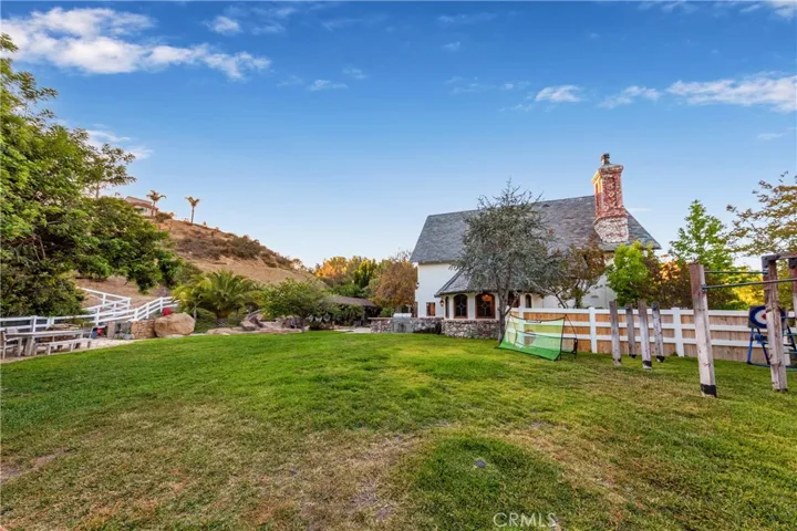 85 Saddlebow, Bell Canyon, California 91307
