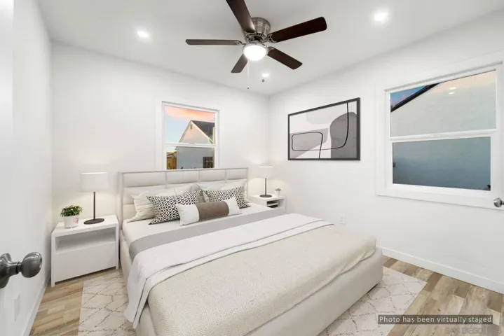 4220 E Overlook Dr, San Diego, California 92115