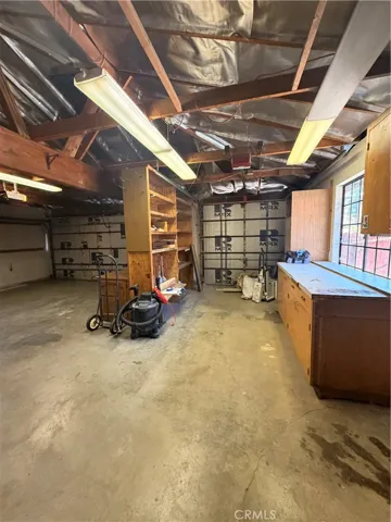 Garage workshop