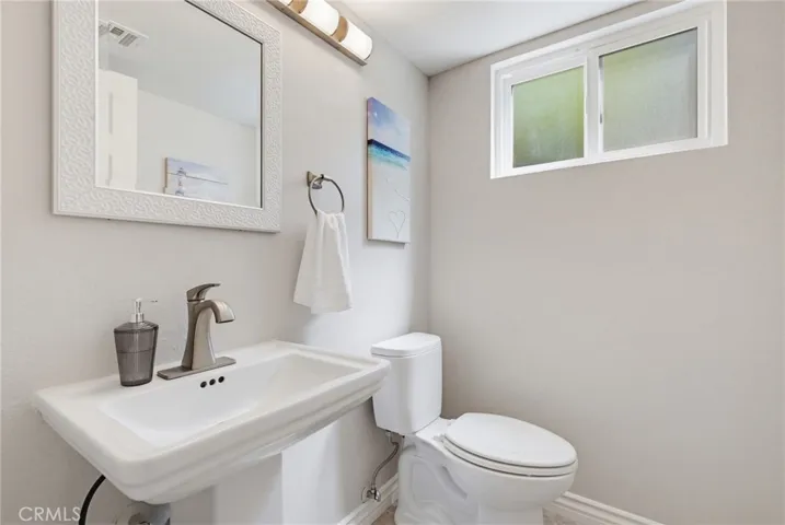 27923 Redwood Glen Road, Valencia, California 91354