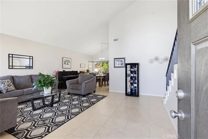 27923 Redwood Glen Road, Valencia, California 91354
