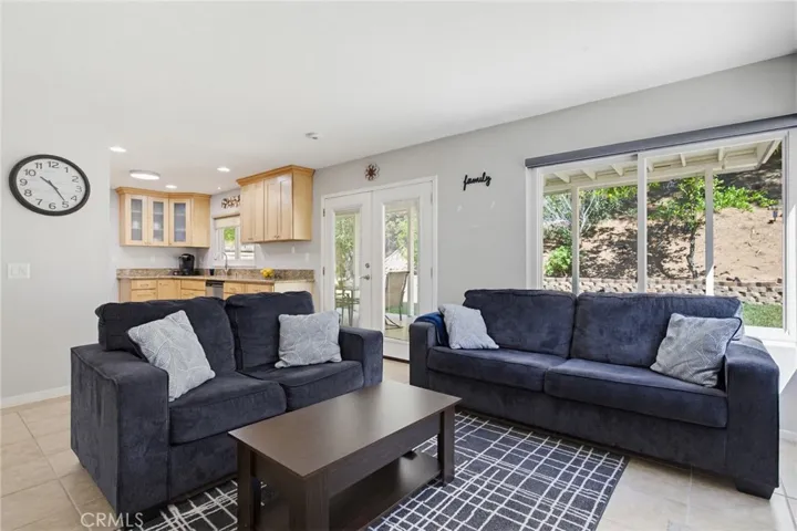 27923 Redwood Glen Road, Valencia, California 91354