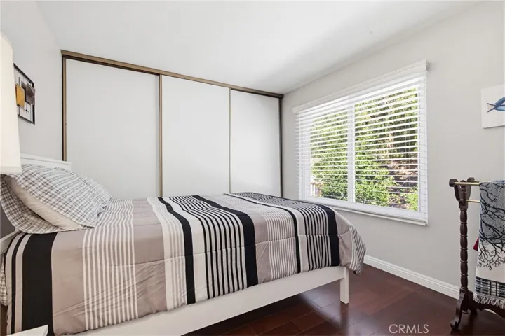 27923 Redwood Glen Road, Valencia, California 91354