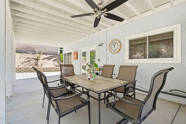 27923 Redwood Glen Road, Valencia, California 91354