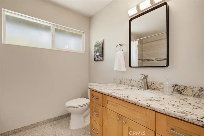 27923 Redwood Glen Road, Valencia, California 91354