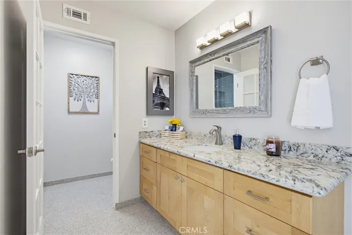 27923 Redwood Glen Road, Valencia, California 91354