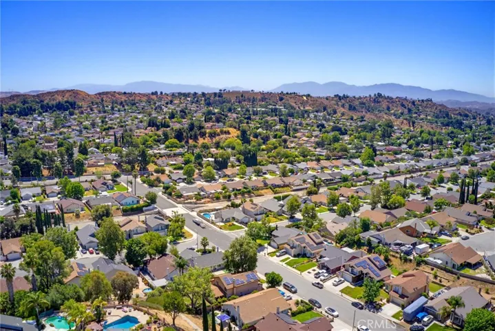 27923 Redwood Glen Road, Valencia, California 91354