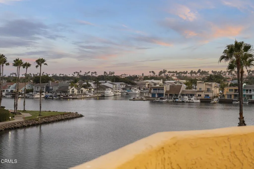 12-web-or-mls-1737Emerald-TWI023