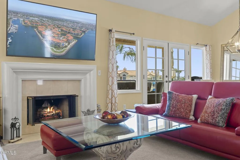 25-web-or-mls-1737Emerald069